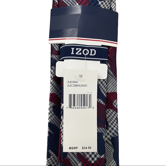 Brand new IZOD tie - Picture 3 of 3